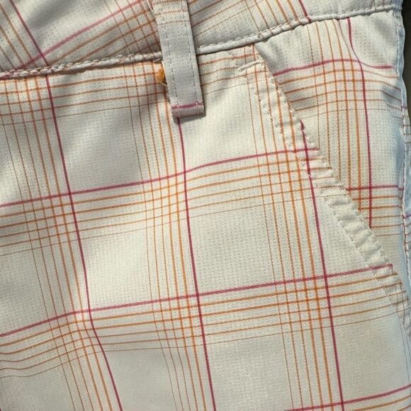 EUC PUMA Youth Boys White Orange Pink Plaid Golf Shorts - Size Large - Picture 6 of 7